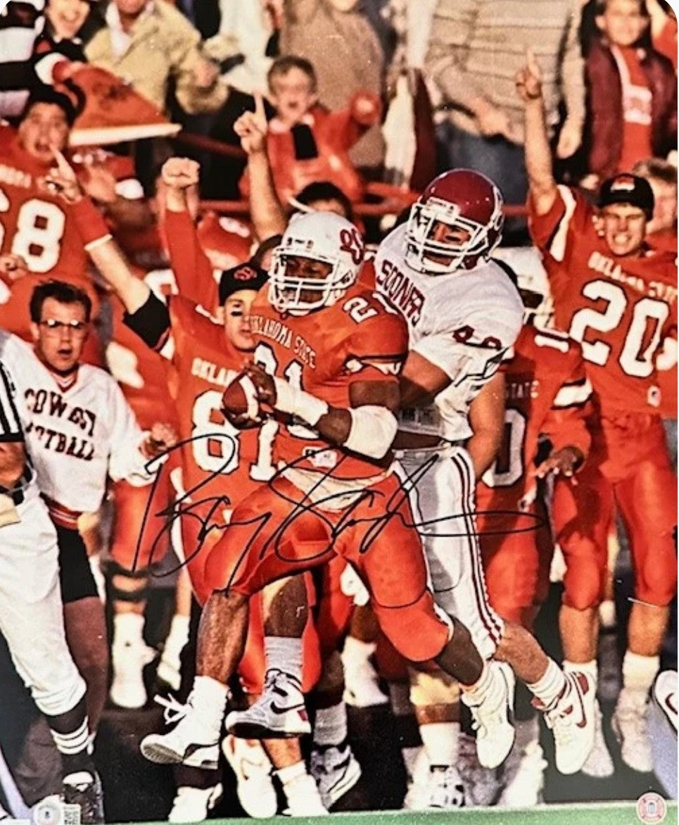 Barry Sanders Autographed Oklahoma State 16x20 Photo